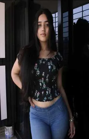 call girl service in Dwarka